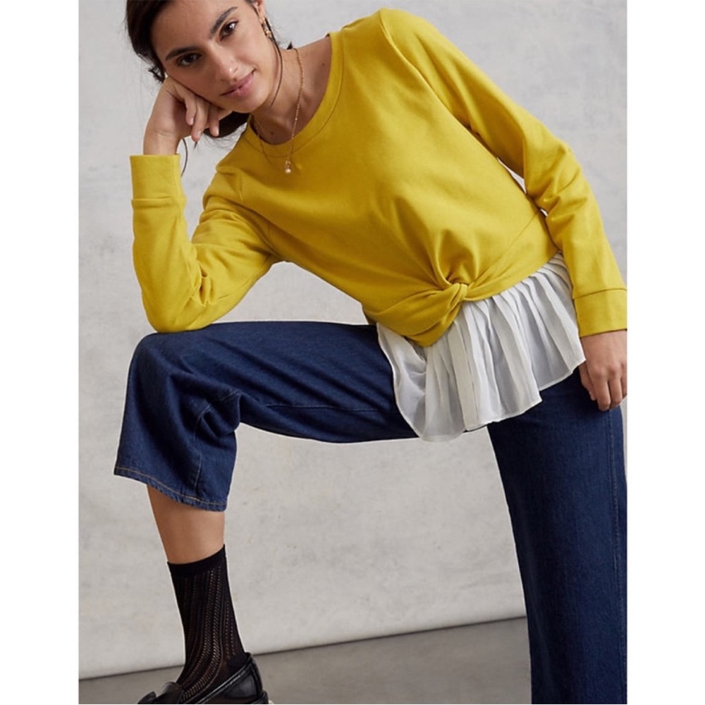 Anthropologie eugenie flounced sweatshirt EUC